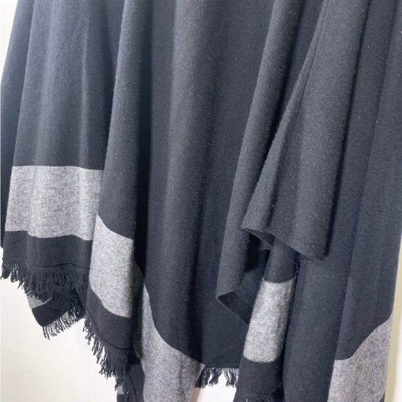Repeat Cashmere One Size Black and Grey Poncho - Picture 2 of 7